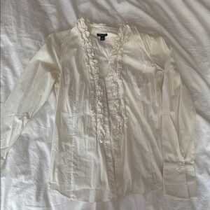 Ann Taylor White Ruffle Button-Down Blouse | Size 6